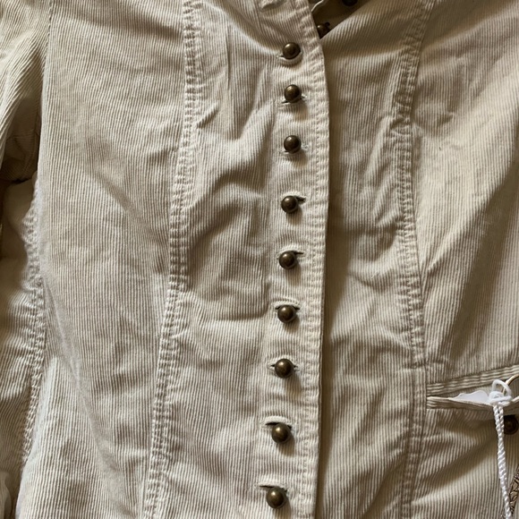 Jacket - Picture 2 of 9